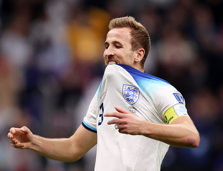 凯恩畅谈职业生涯：退役期许与进球激情